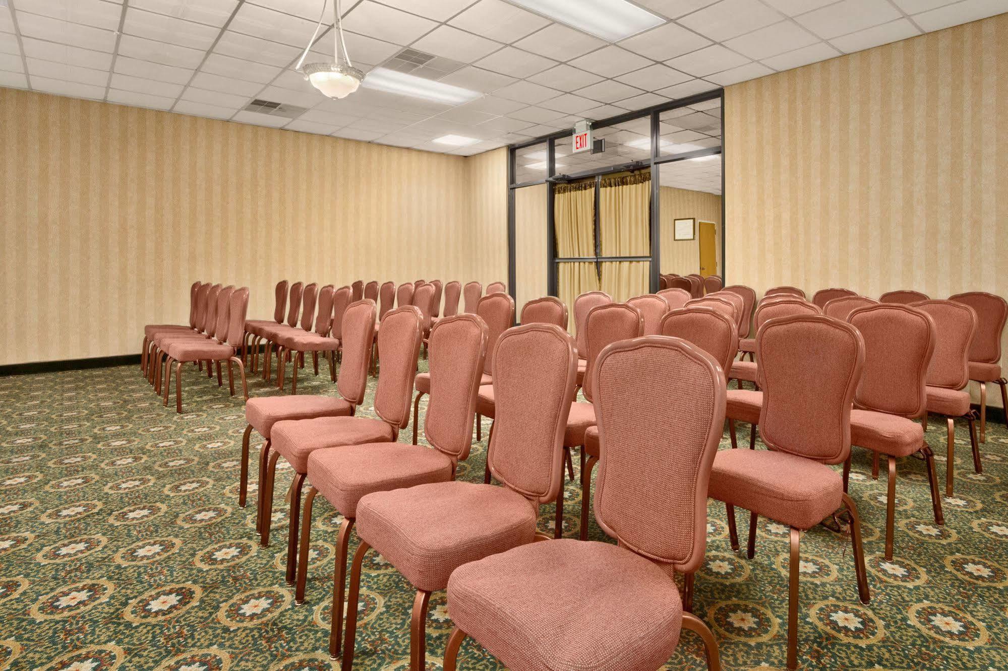 Oh St Joseph Resort Hotel Pleasantville Business foto